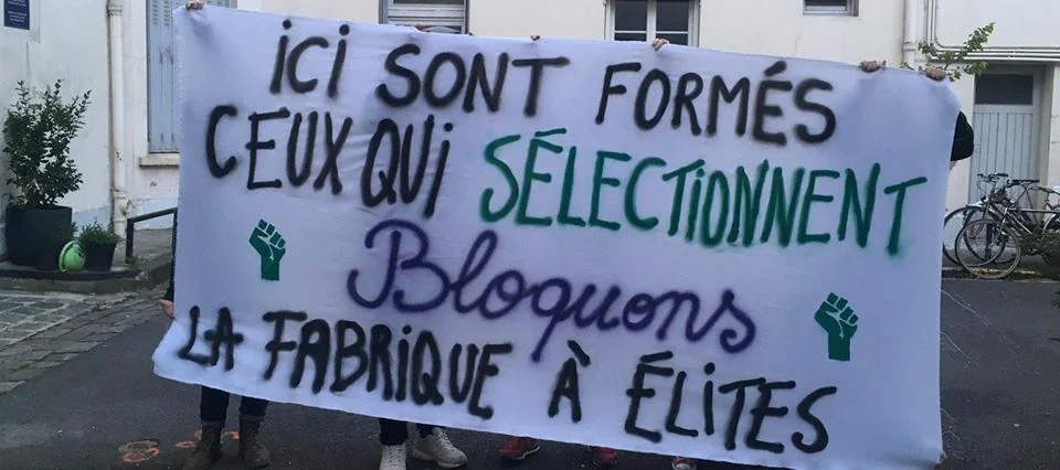 Nous occupons Sciences Po parce que Macron en est sorti, et que nous ne voulons pas finir comme lui