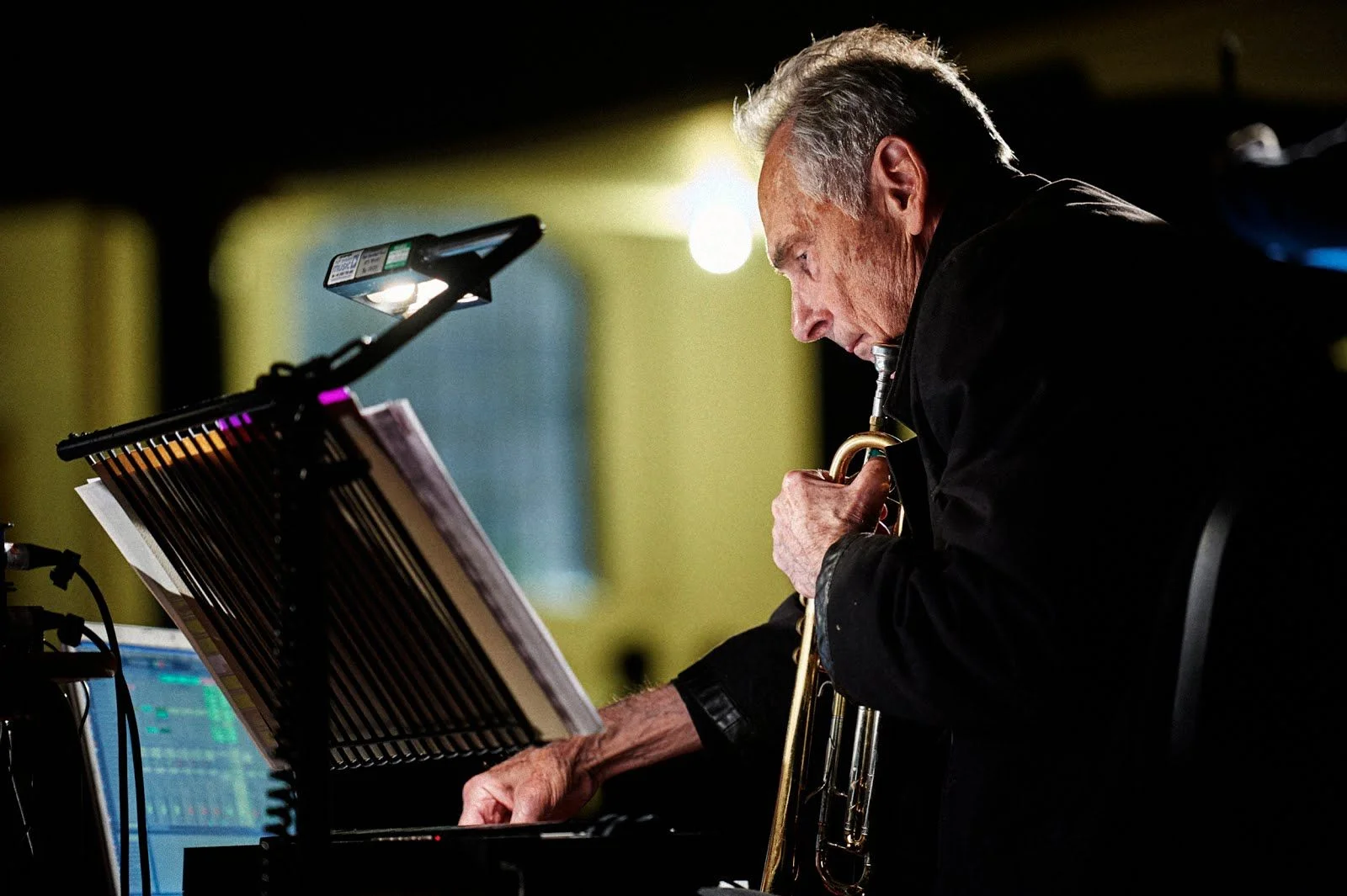 Ecouter les images avec Jon Hassell 