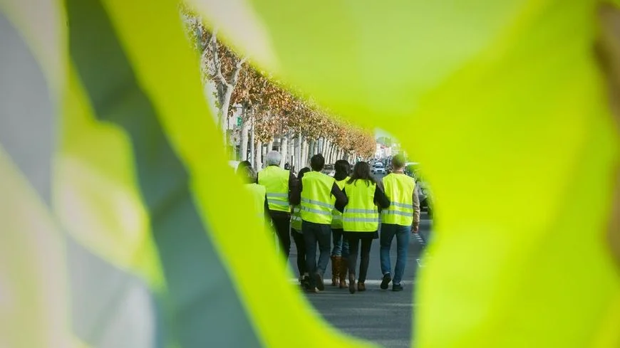 D'où vient et où va l'extraordinaire mouvement des Gilets Jaunes (3) par Jacques Chastaing