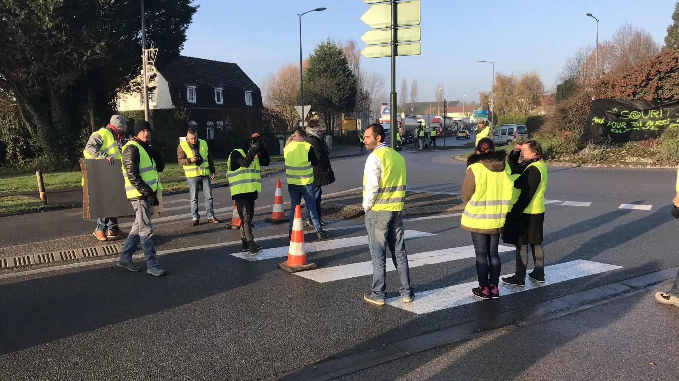"Gilets Jaunes", la révolte du centre par Seb Doubinsky