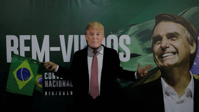 Bolsonaro-wears-a-mask-of-US-President-Do.jpg.pagespeed.ic.ziR1jOAIL6.jpg