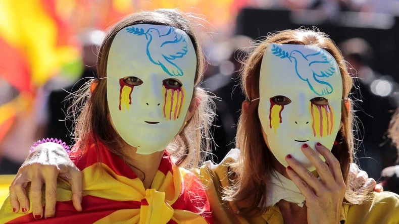 L’émergence des trois Espagne : trois paris sur le futur sous un même toit