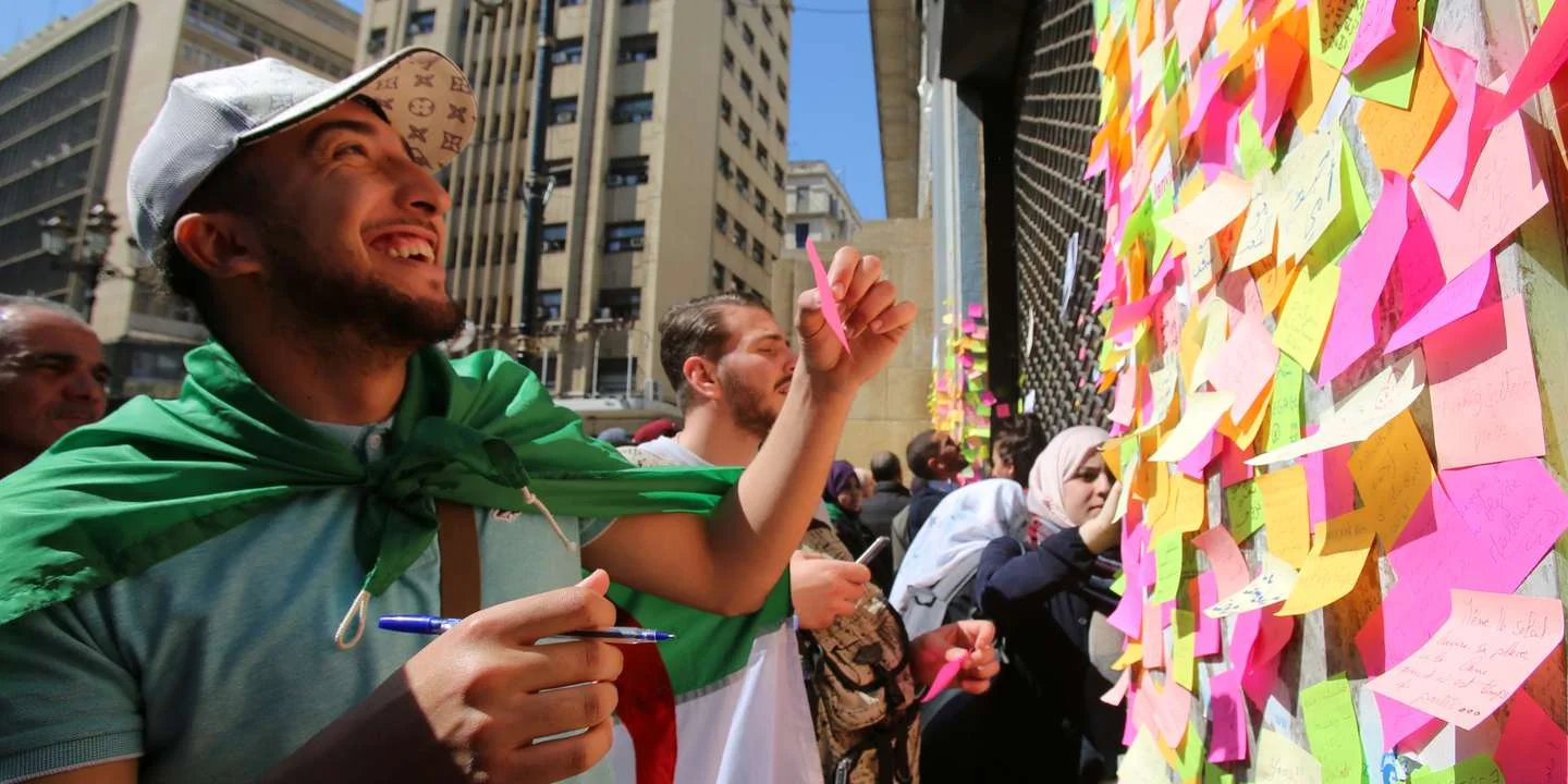 Prendre la parole ! La révolution des Post-it des étudiants algériens