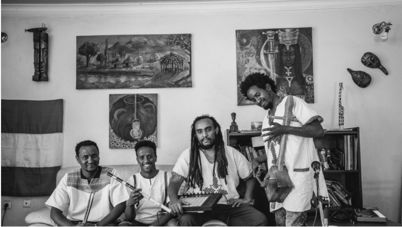 ETHIOPIAN RECORDS WITH AZMARI SYNTHESIS