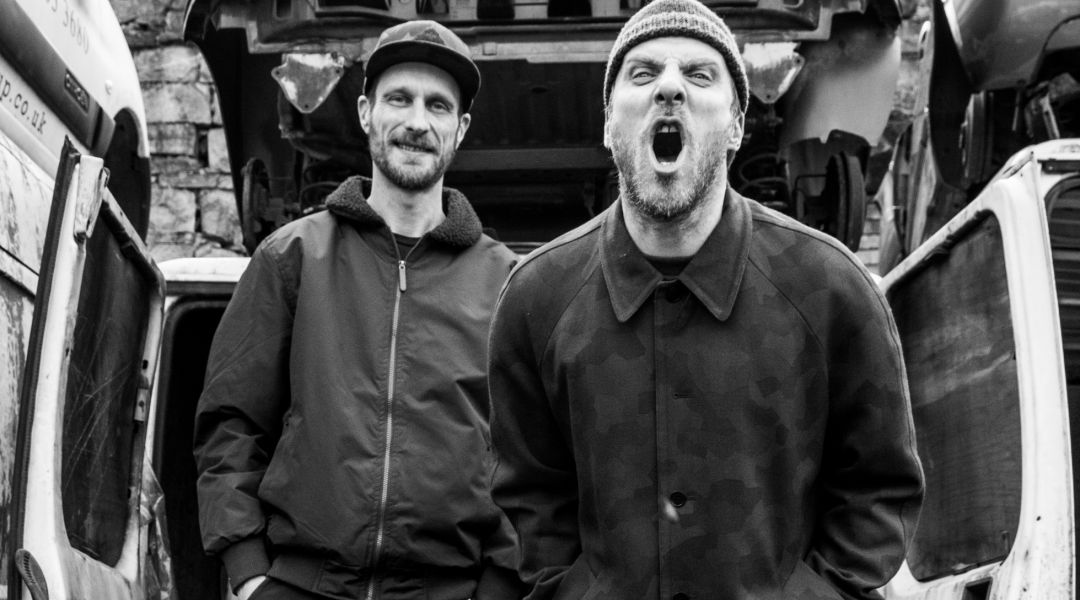 Le mangé vif, Eton Alive, brûlot anti-establishment  des Sleaford Mods