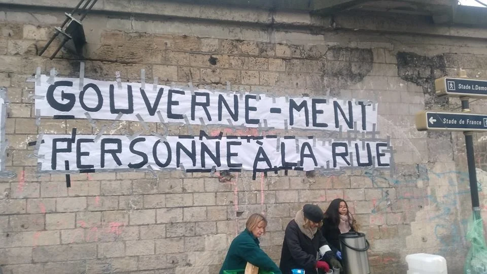 17 organisations d'aide aux migrants lancent un mouvement inédit de protestation en suspendant leurs activités aujourd'hui
