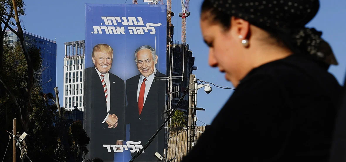 Trump-sur-des-affiches-electorales.jpg