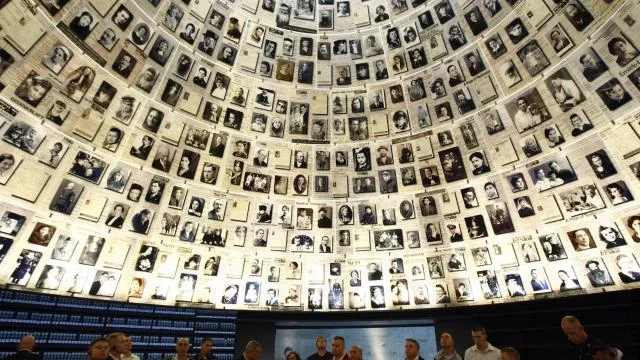 En ce Jour du Souvenir de l'Holocauste, oublions. Par Gideon Levy