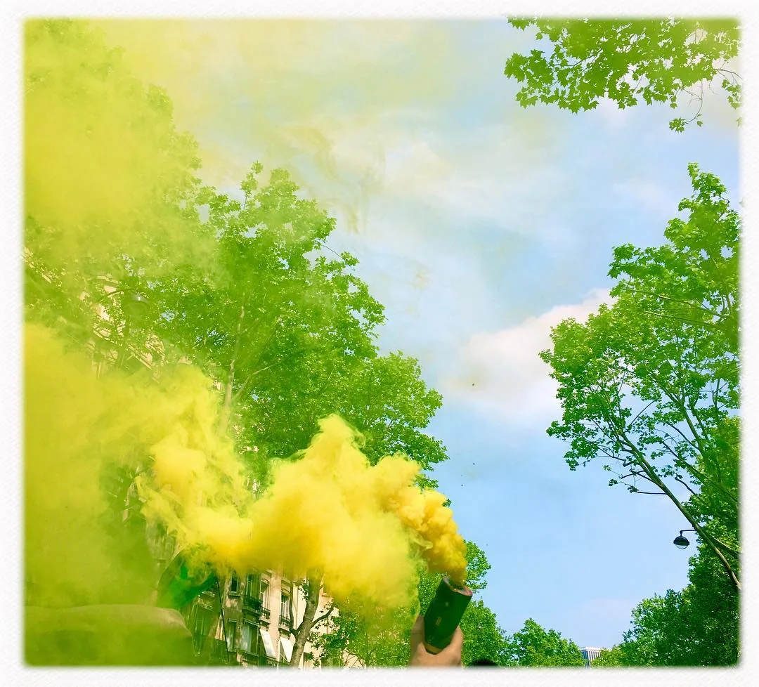 Premier mai, étude en jaune. Par Pascal Dolémieux