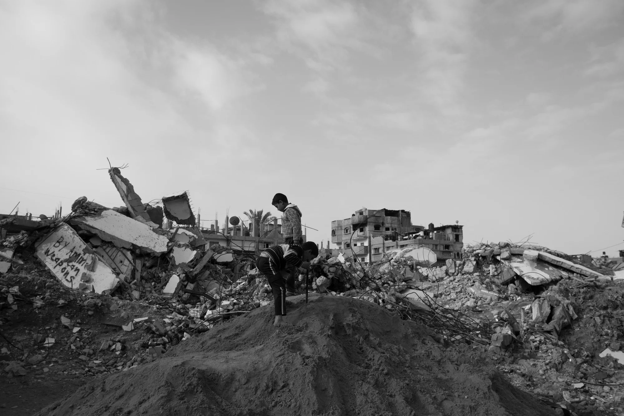 photos-of-the-opiate-epidemic-thats-ravaged-gaza-343-1474566512.jpg