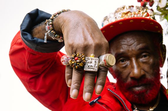 Lee Perry se rebranche Inna Dub Style sur Rainford  
