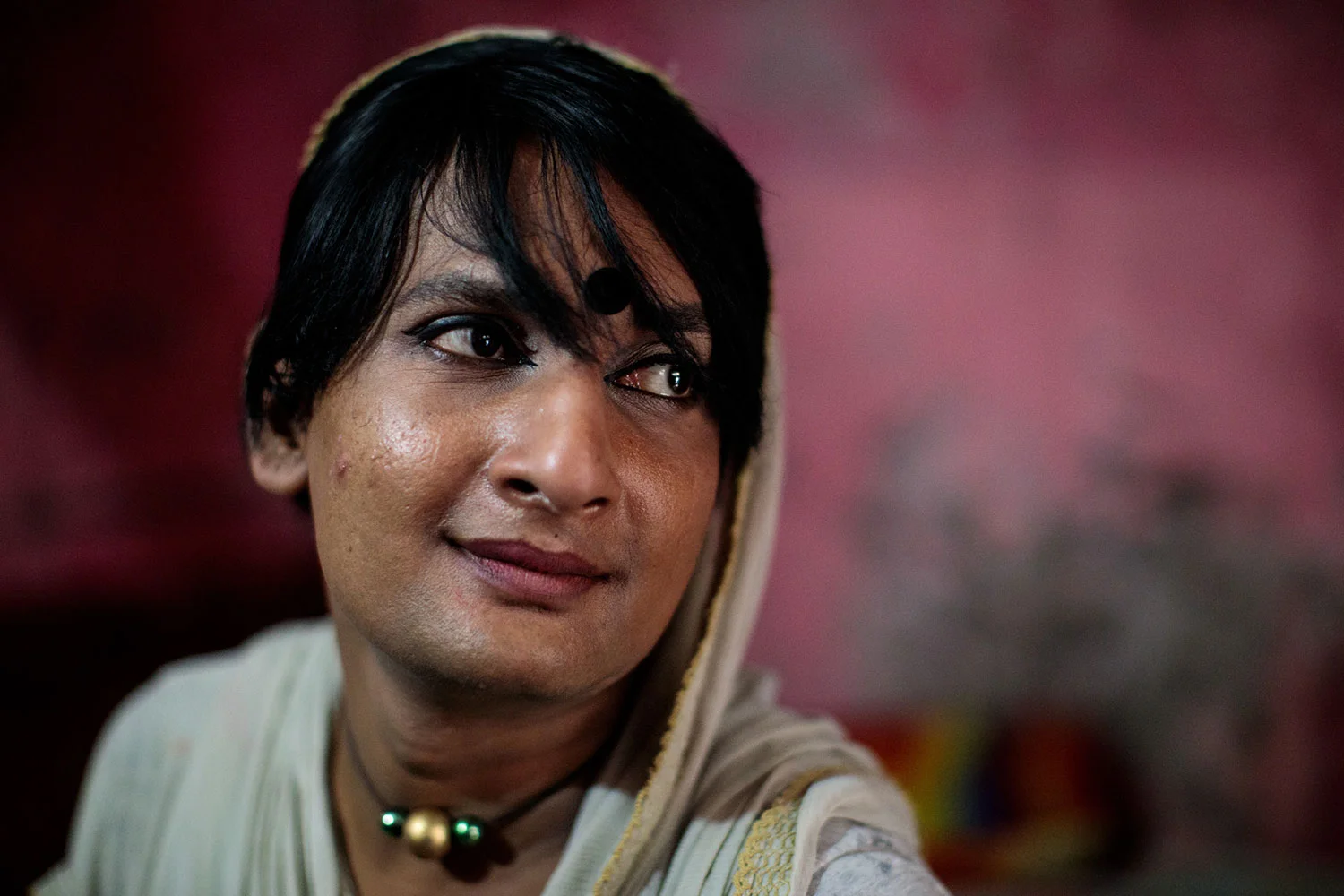 “La religion tient toujours une machette” : Bangladesh, les hijras dans la tourmente