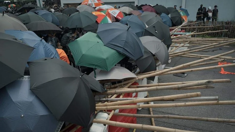 Hong Kong : "Sortez couverts !"