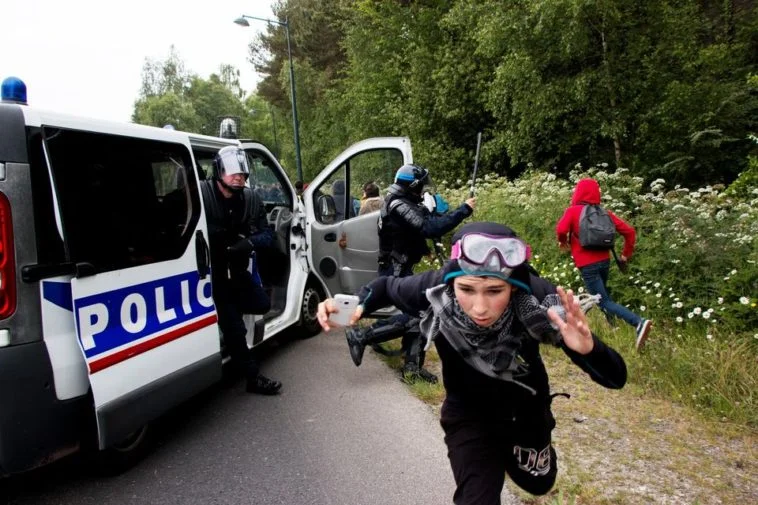 Le retour de la guerre sociale en France, par Romaric Godin