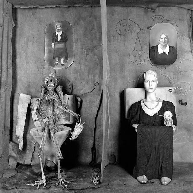© Roger Ballen
