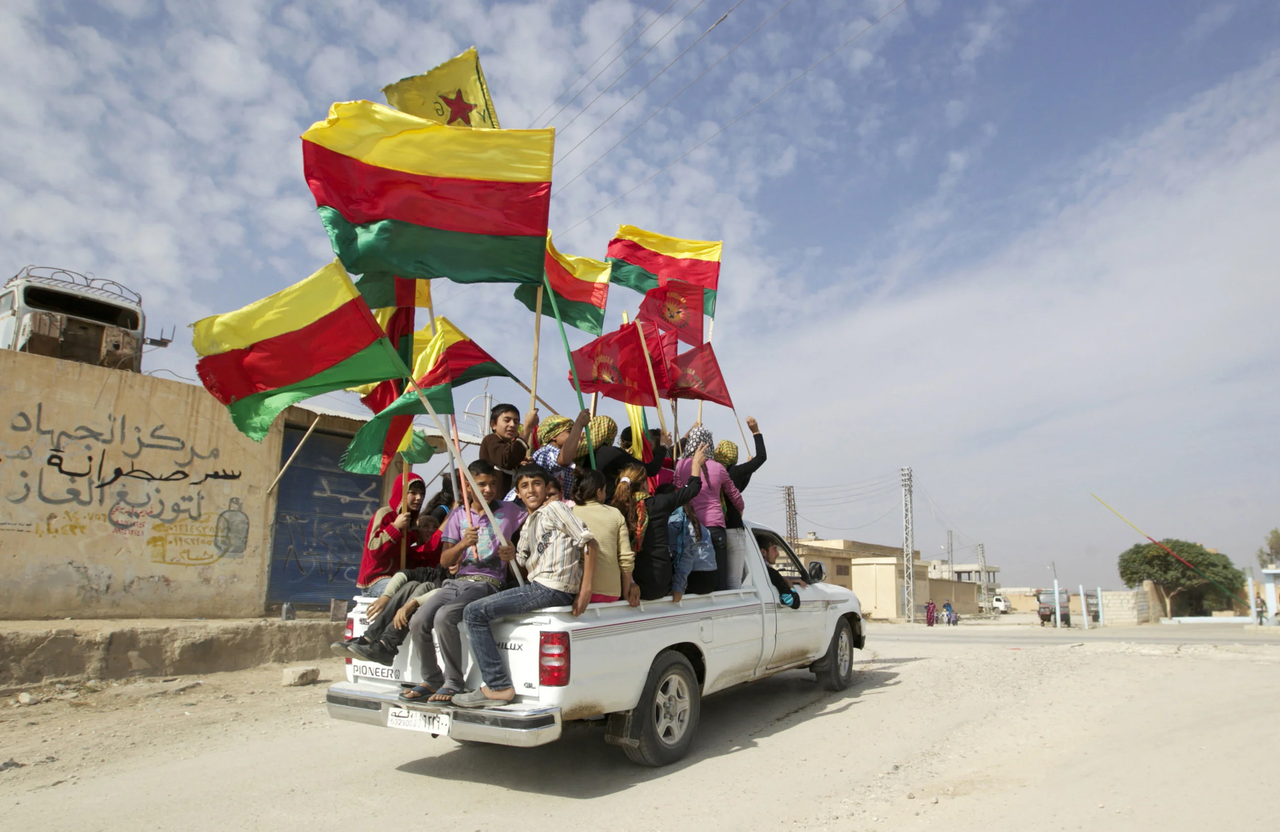 Appel à une rébellion internationale pour le Rojava !