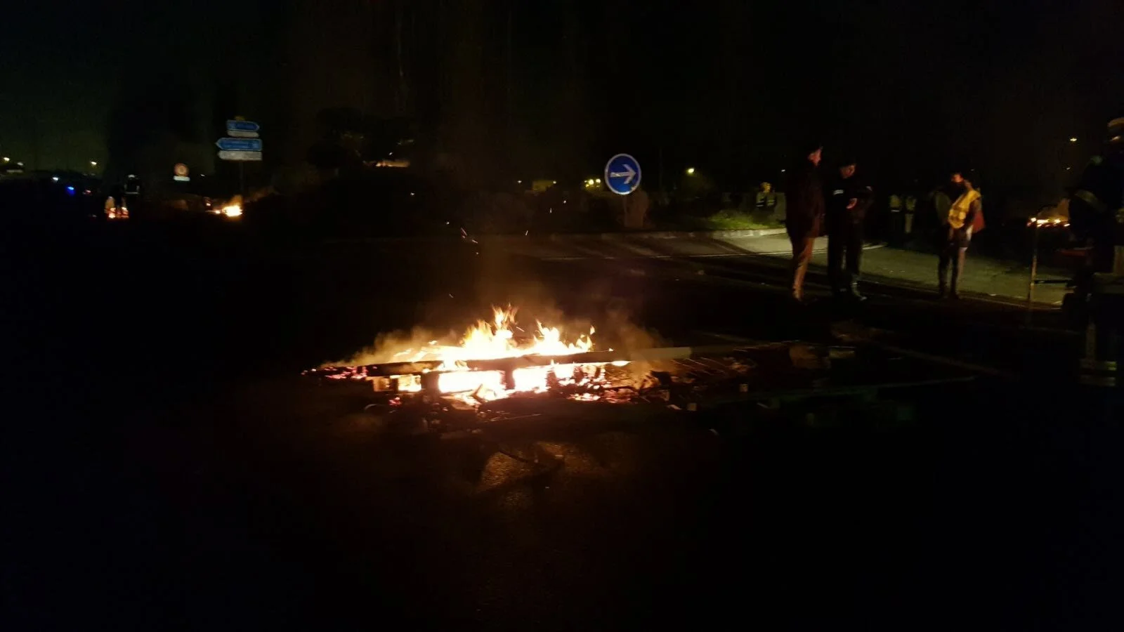 Récit d’une nuit de blocage, par Tieri Briet