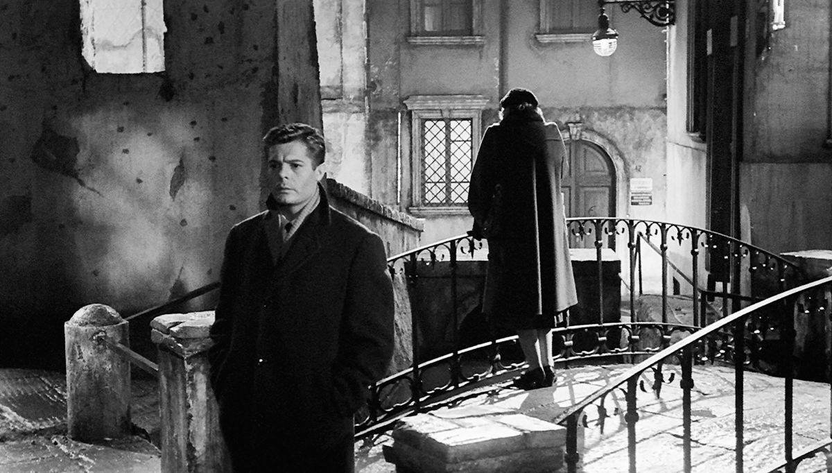 Retour de "Nuits Blanches" de Luchino Visconti