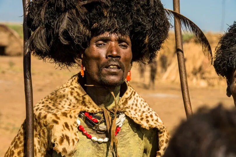 L'art de la guerre en version ethnologie par Bernard Mathieu