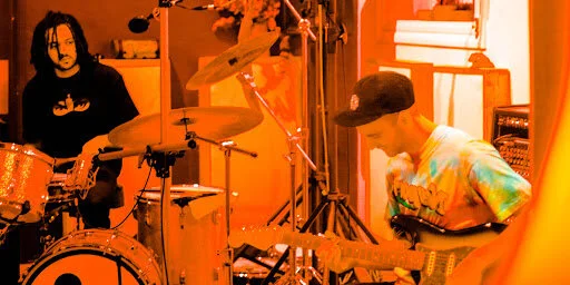 La (bonne) recette du jazz psyché-cool de Tom Misch et Yussef Dayes