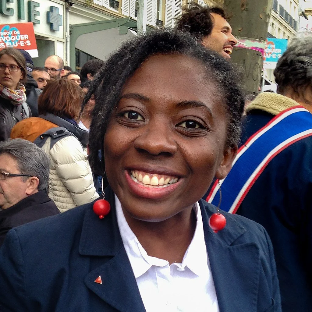 Combien de vies détruites pour que l’on se permette des caricatures comme celle offerte par Valeurs Actuelles ? Par Leonora Miano