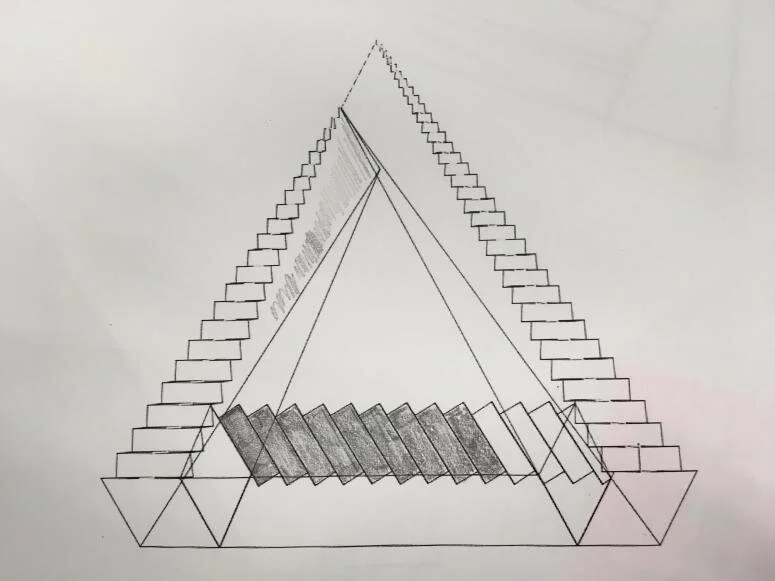 PIE root “to see” est une réplique en petit format d’un escalier utilisé dans le film The show is over,.La sculpture s’inspire du triangle de Penrose dont les côtés, selon le point de vue du·de la spectateur·trice, forment un triangle parfait ou, à l’inverse, se séparent radicalement, créant simultanément une unité et une distance, une connexion et une séparation. Faite d’un mélange d’argile et de pigments bleus (deux matériaux utilisés dans le film), l’œuvre crée un effet qui invoque à la fois le passé et l’avenir, telle une ruine s’effritant, venant hanter et éclairer le futur. PIE root “to see” provoque une vision troublante où les perspectives s’effondrent, tout en évoquant les métaphores et enchevêtrements qui sont au centre de l’exposition.