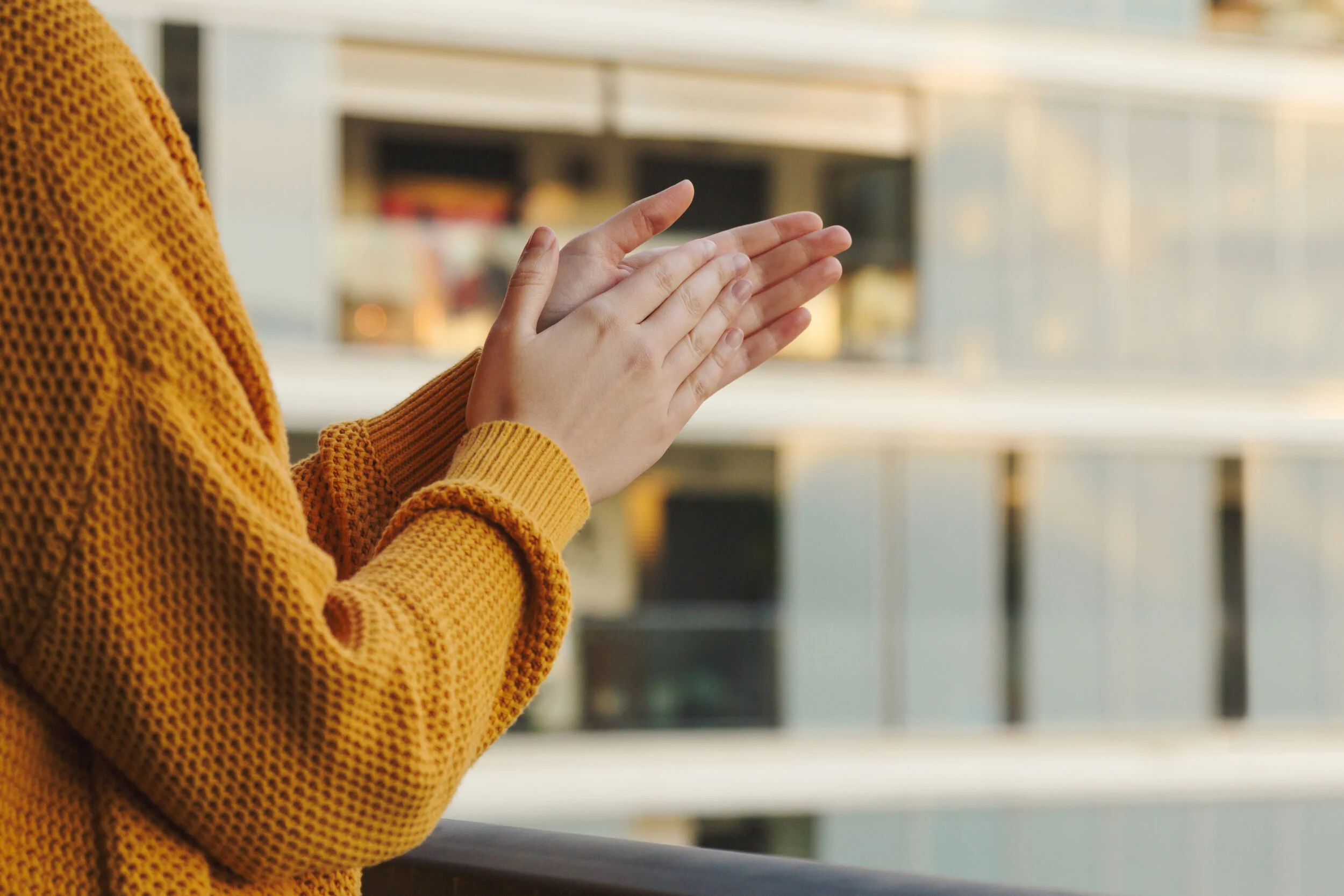 Quand l’appel à la solidarité masque la progression du travail « gratuit »
