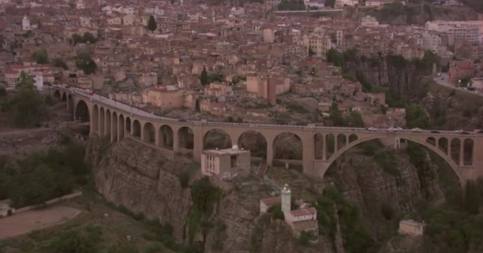 Constantine, dans la famille Ceccaldi…&nbsp;par Jean-Jacques Birgé