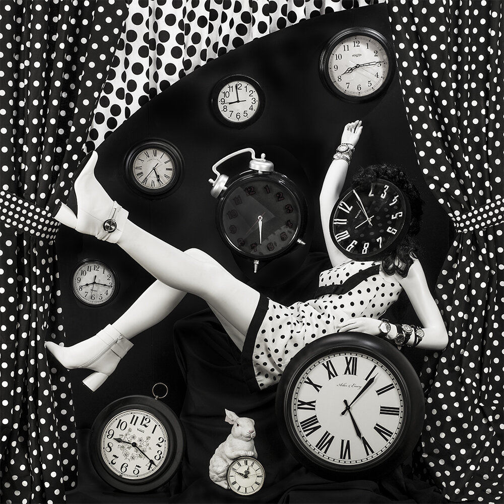 Objet femme, démonté en situation domestique par Patty Carroll