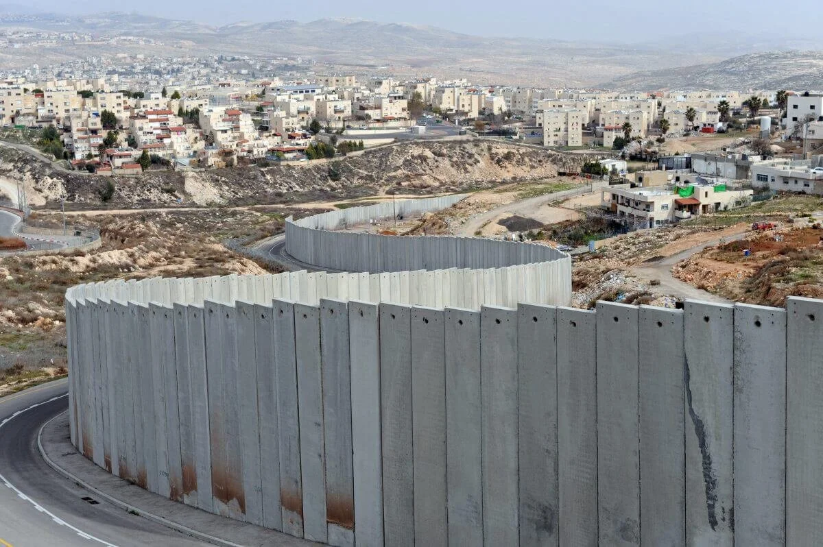 Déclaration historique de B'Tselem : la guerre ouverte d'Israël contre sa propre société civile