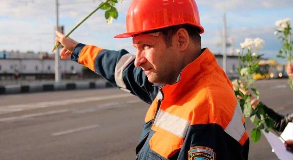 Un cheminot biélorusse soutenant l'agitation. Vgodok.com