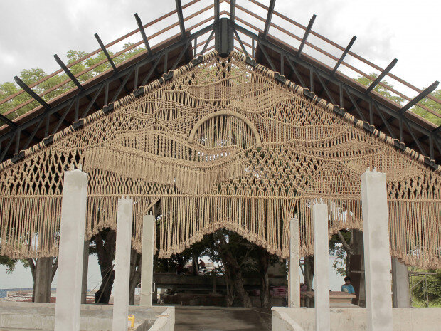 Agnes Hansella : macramé à Bali