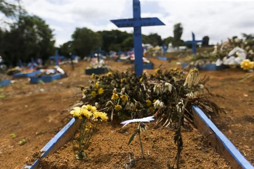 Le Brésil s’isole dans l’horreur du Covid-19, en tant que contre-exemple et paria mondial