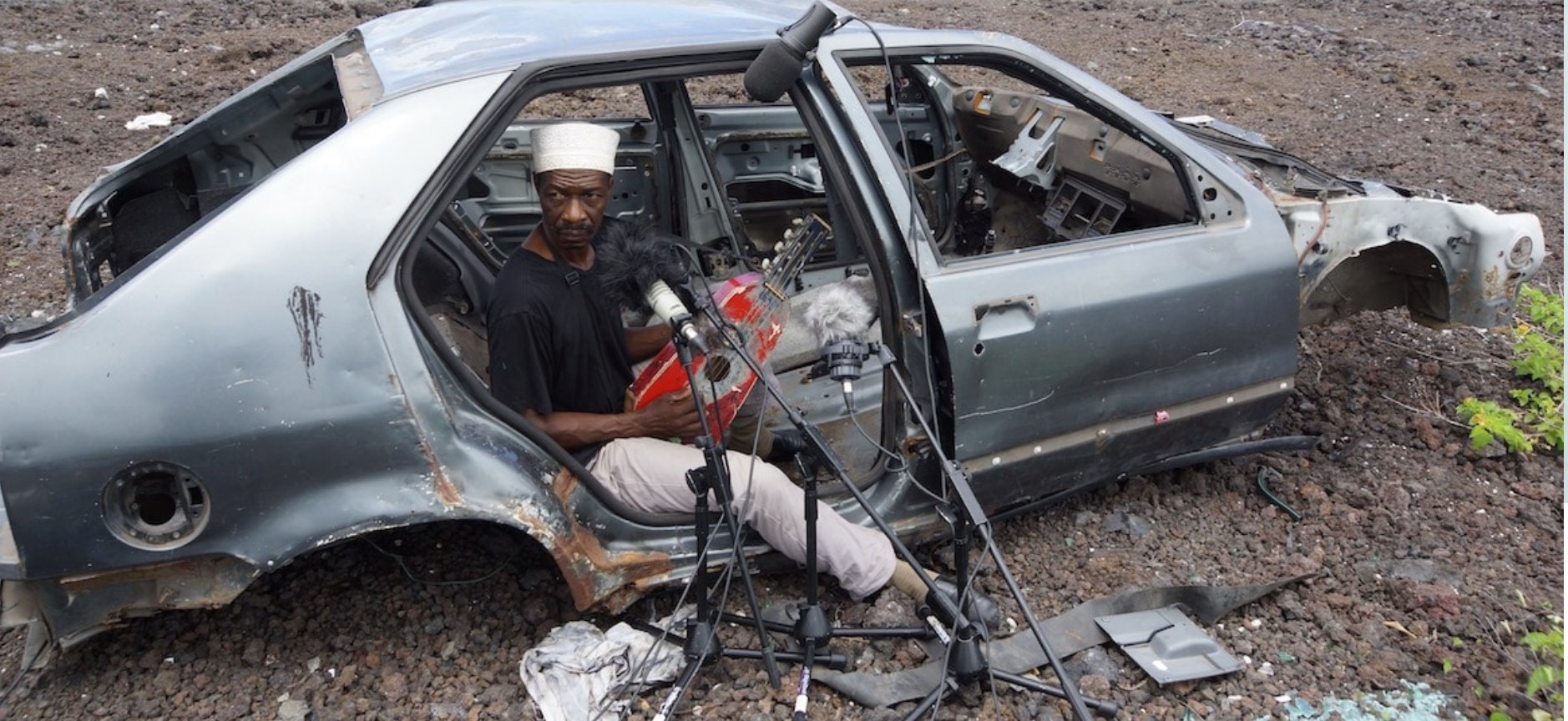 Les Comores inouïes et libres de Ian Brennan