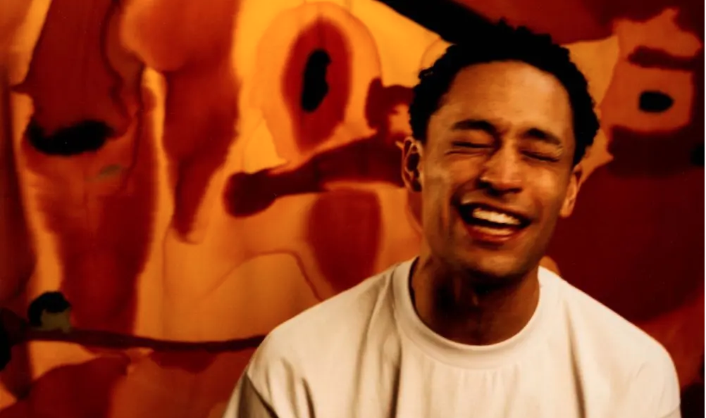 Hugo, après les cailloux dans la bouche de Loyle Carner 