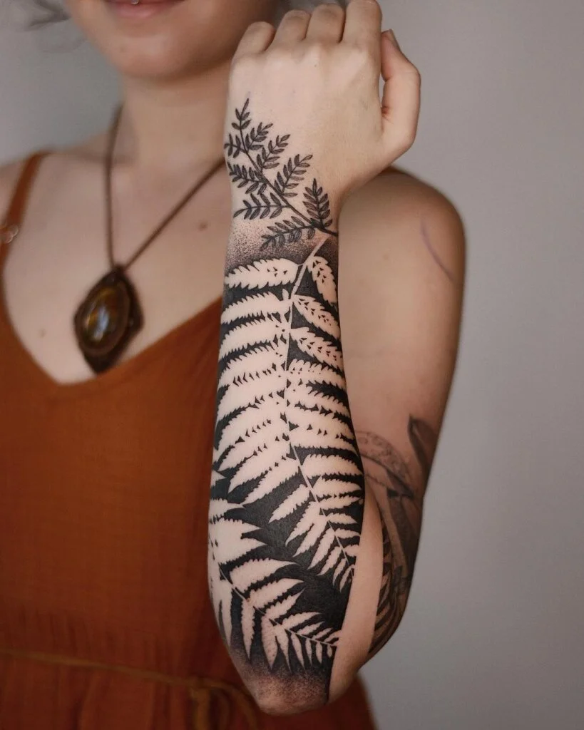 Le goût surréaliste du tatouage de Dzo Lama