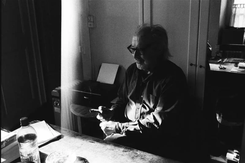 Film-annonce du film qui n'existera jamais. « Drôles de guerres » de Jean-Luc Godard