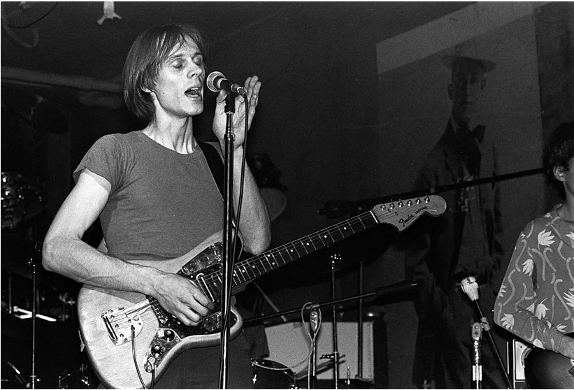 Retour de flamme avec le “Warm &amp; Cool” de Tom Verlaine