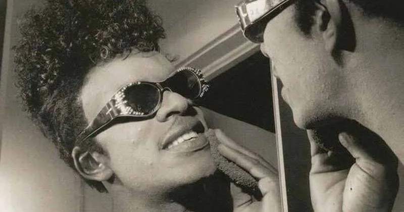 Comment l'esthétique LGBTQ a influencé la culture pop : une compilation signée Jon Savage