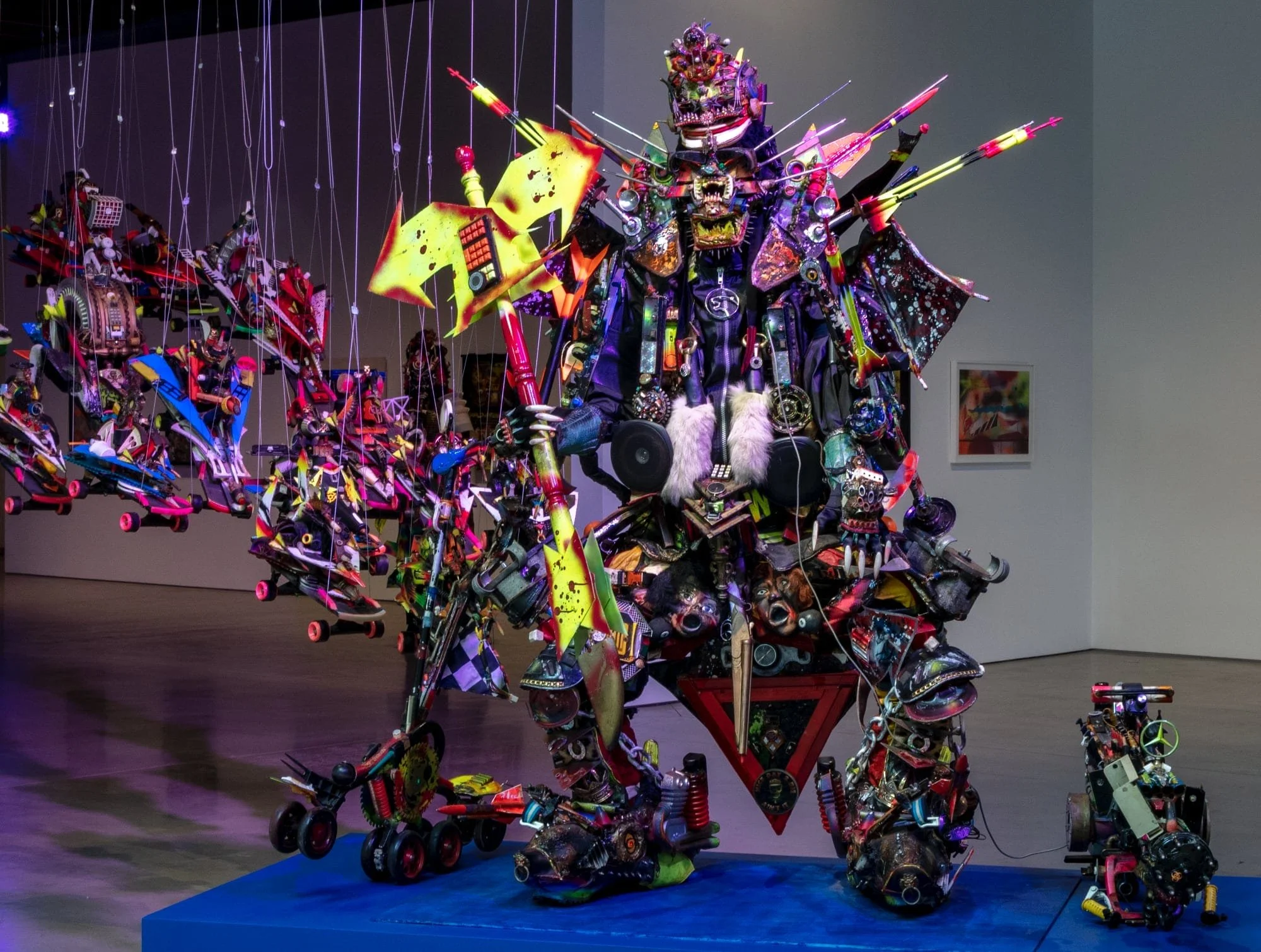 Le kaléidoscope vibrant de Rammellzee au Palais de Tokyo - éblouit