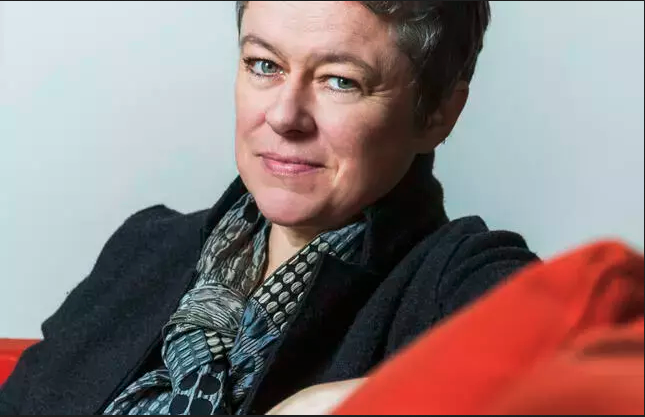 De la sensibilité en lecture: Laure Murat, l'art du contrepoint sur le i