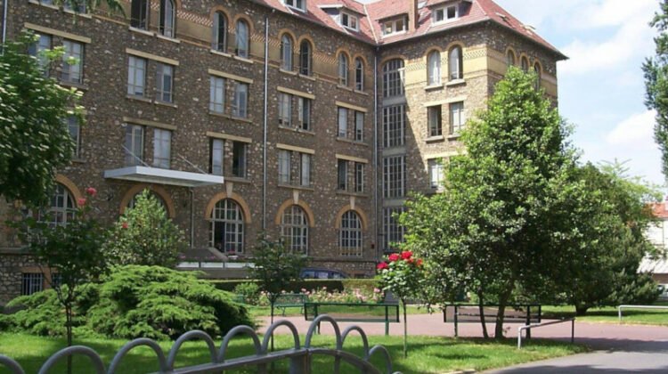 Sous prétexte d’économies, au ministère de l’Éducation nationale, la gabegie ?