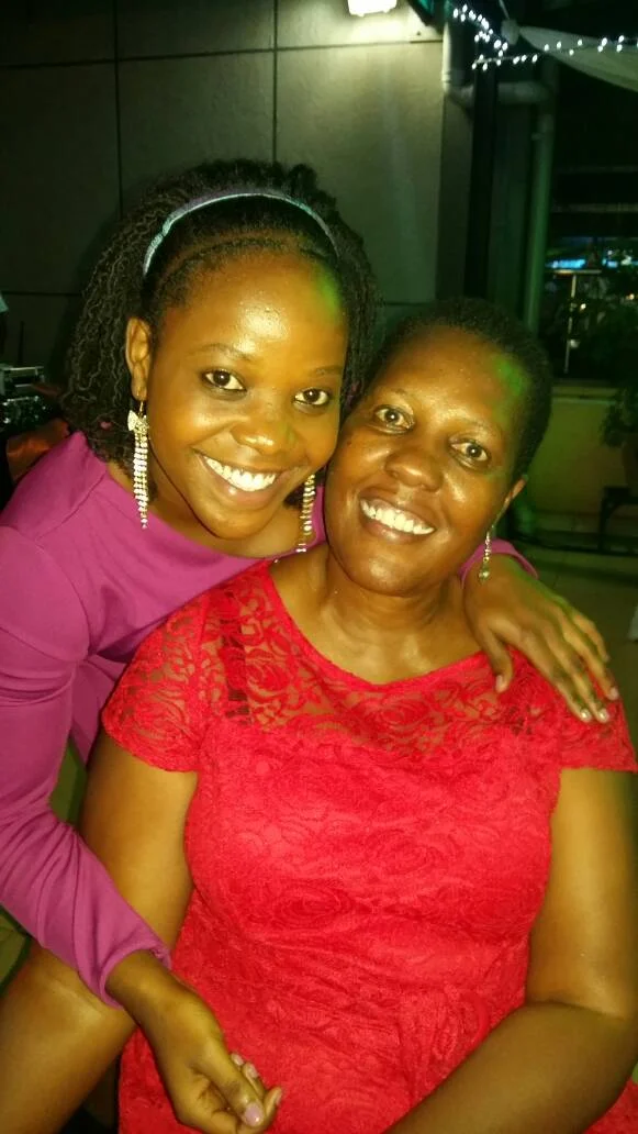 Beth and her daughter Lisa