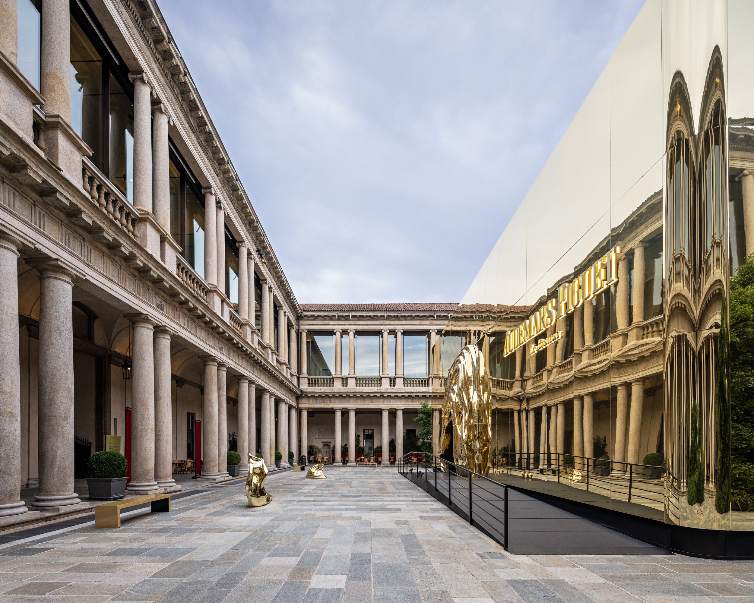 240607_GOLDENMAMA_AUDEMARSPIGUET_MILAN_©I.Mathie_0096-Panorama_2500px.jpg