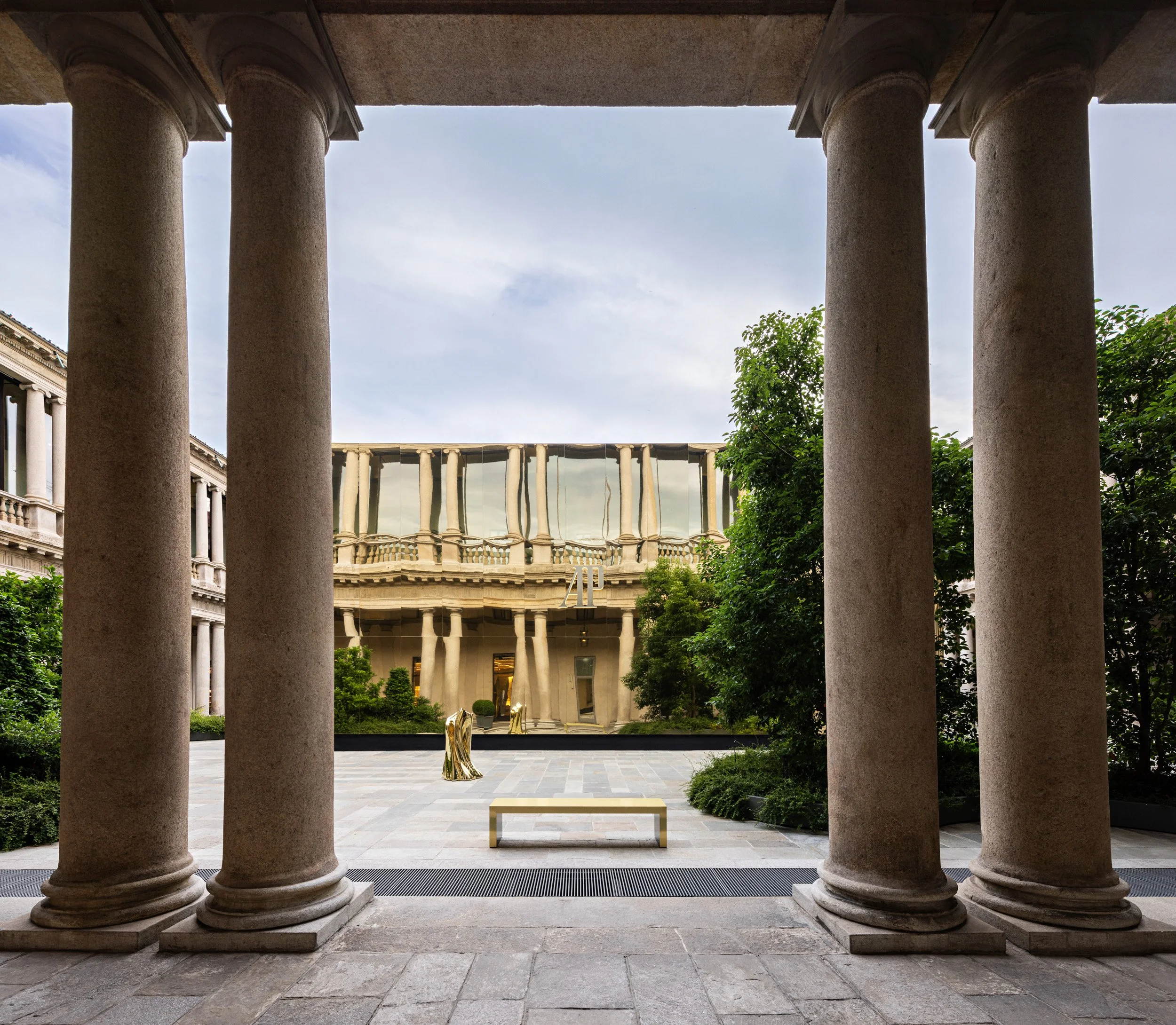 240607_GOLDENMAMA_AUDEMARSPIGUET_MILAN_©I.Mathie_0242-Panorama_2500px.jpg