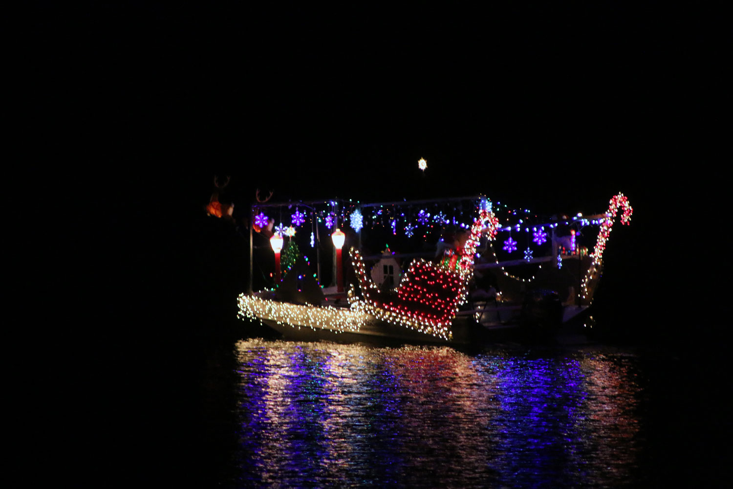 2014-boat-parade5.jpg