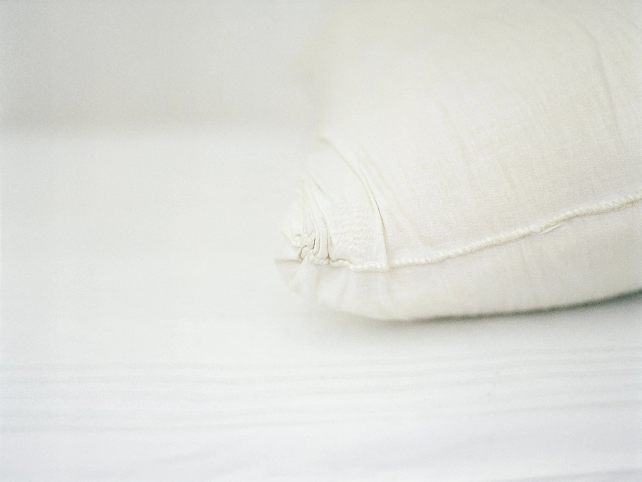 Stendhal Syndrome (Pillow), 48x64in, C-Print, 2007
