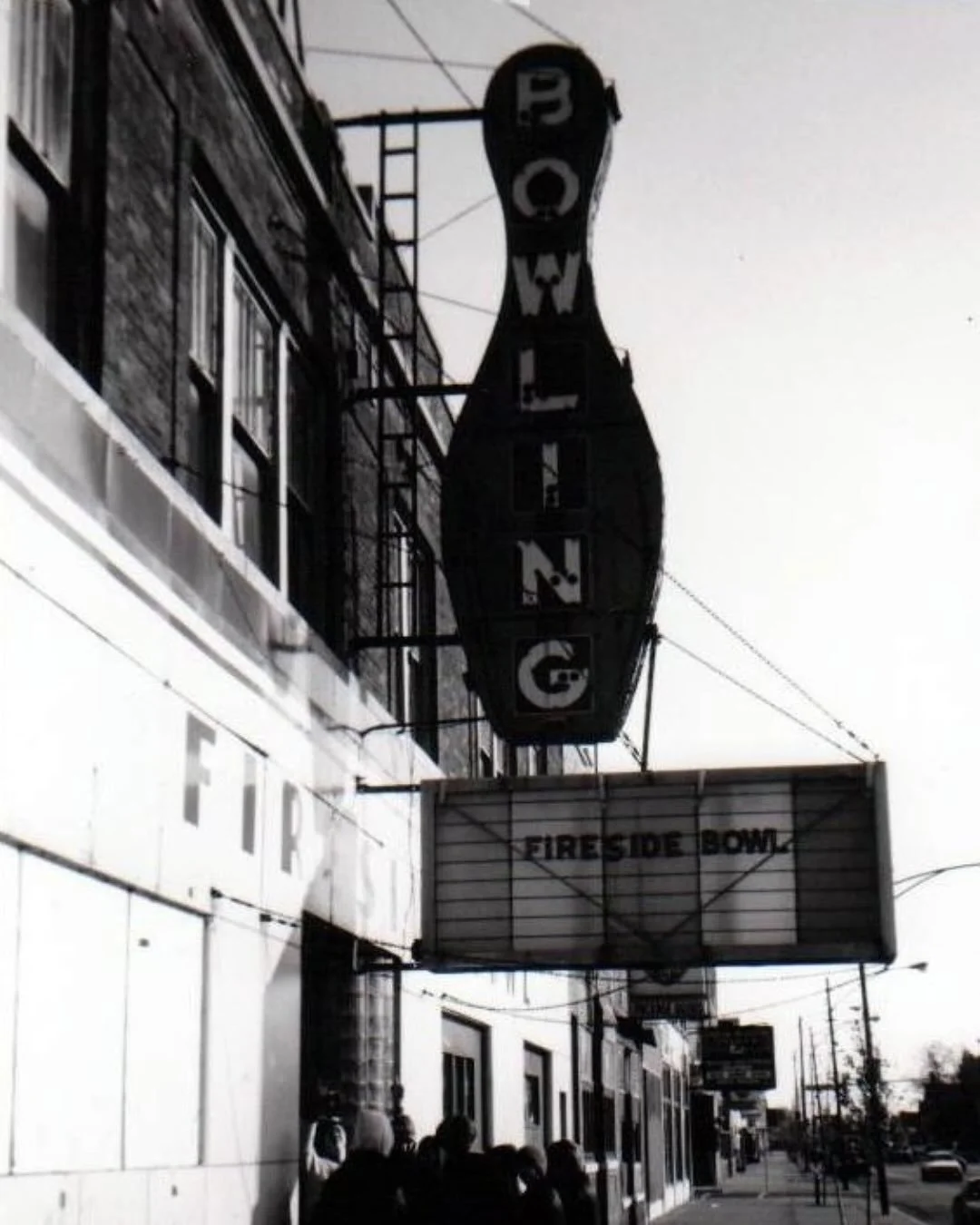 🎳 A little history behind Fireside Bowl, host of our upcoming Bowling Party fundraiser:

Located in what was once an ice factory, the iconic Fireside Bowl has been in operation since 1941. Over the years, the venue has continually evolved and adapte