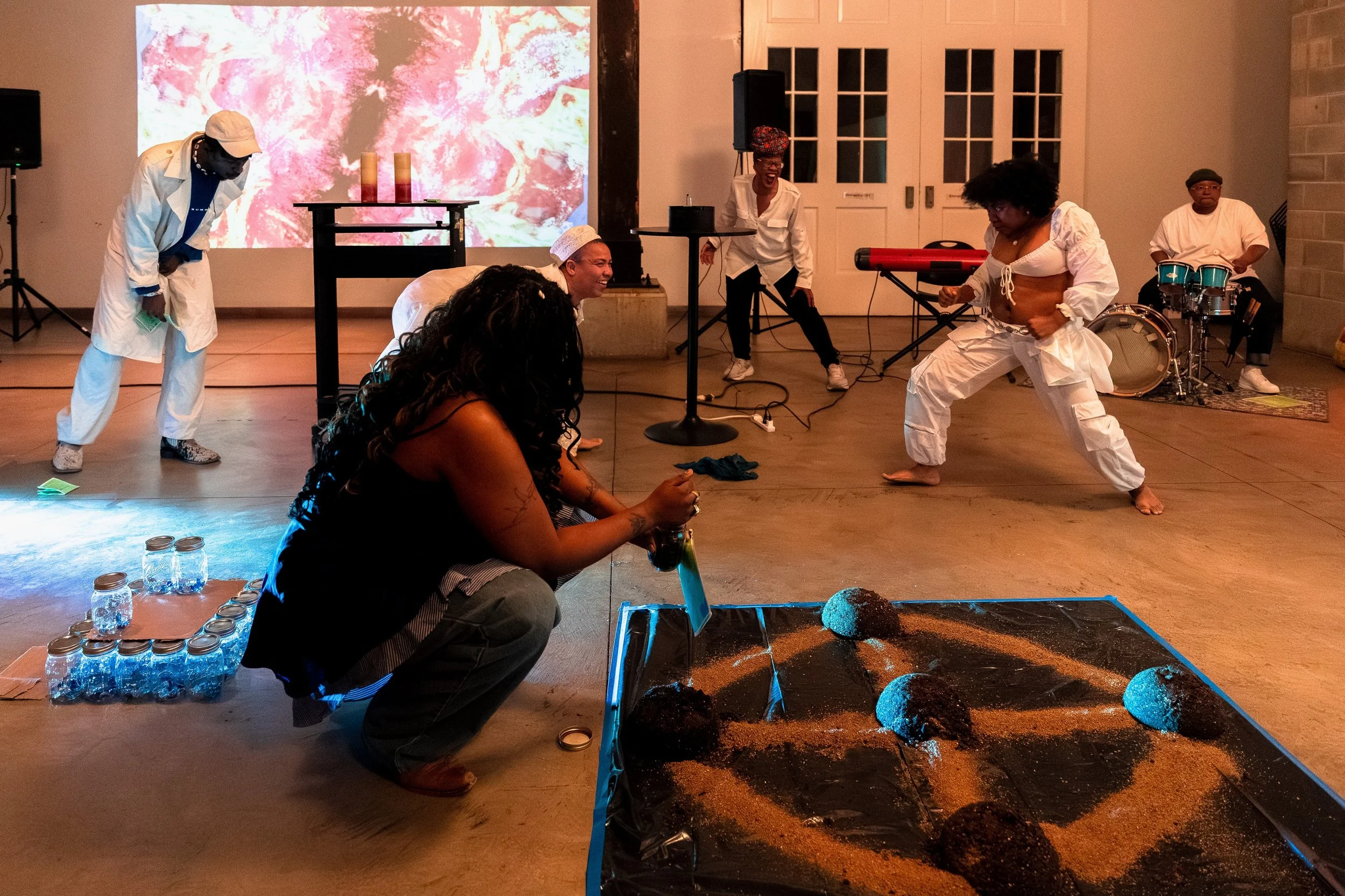 A recap of Julian Otis' "Ritual" at Experimental Station for Homeroom's Blank Box series! Thank you to everyone who attended and to all the performers involved. 

Performers:
Julian Otis
Naydja Bruton 
Paige Brown 
Gabriel Lochard 
Scott Ru
