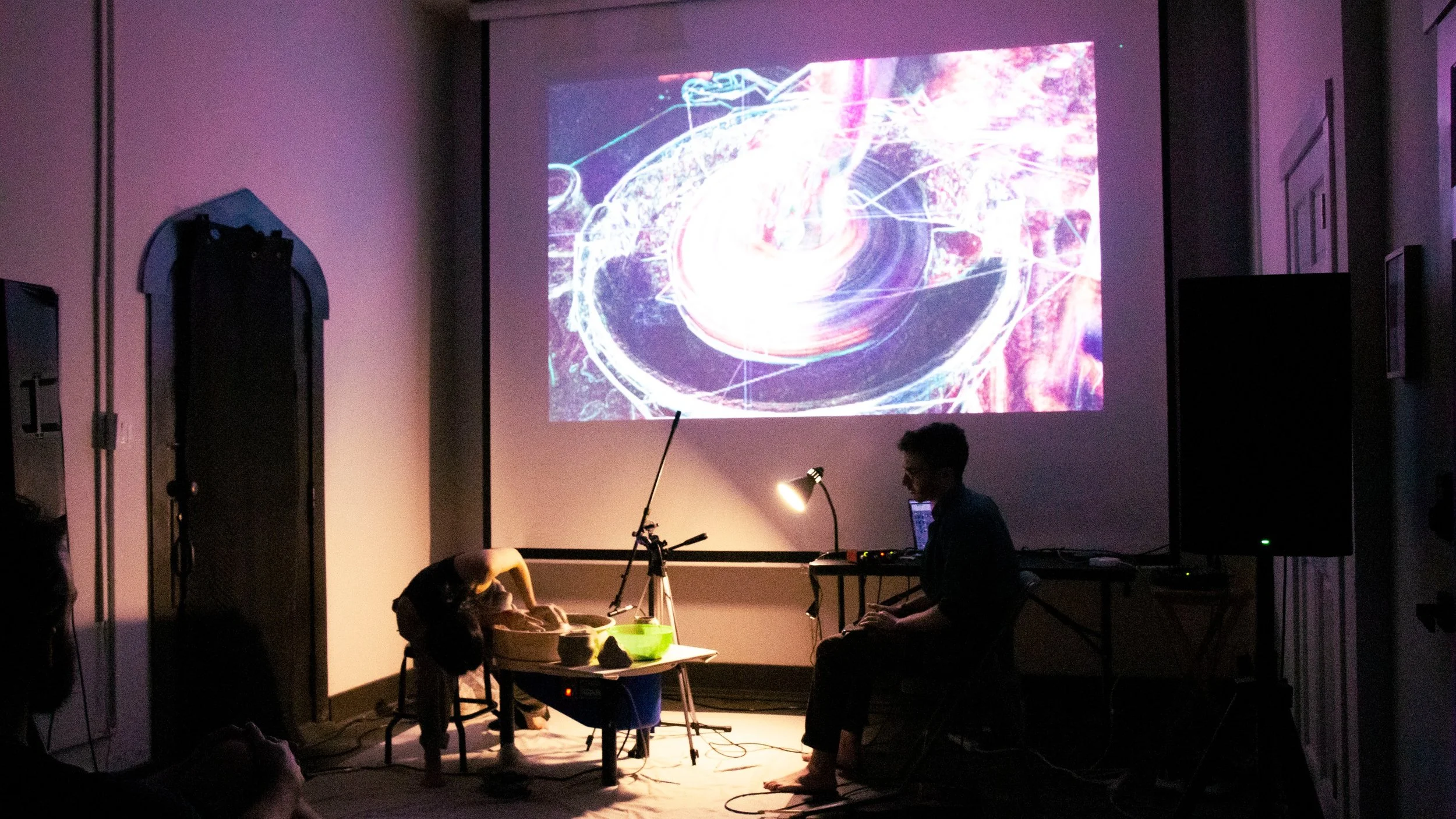 Comfort Music + was back at Comfort Station on Monday, June 8, with another set of interdisciplinary collaborations featuring Sam Lewis, Hunter Diamond, QūJi&eacute;, and Comfort Music + curator Scott Rubin. A big thank you to our performers and ever